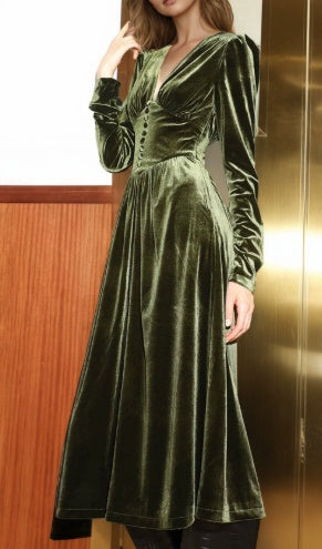 Long sleeved Velvet Dress